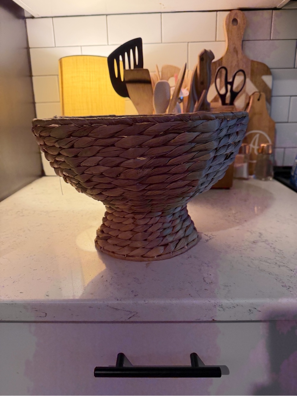 Woven Natural Seagrass Pedestal Bowl NWT